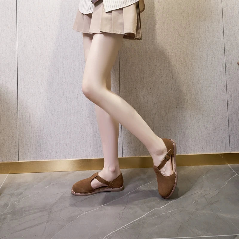 Women’s Retro Leather Sandals – Flat Sole